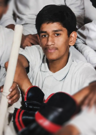 MS Dhoni Childhood Image